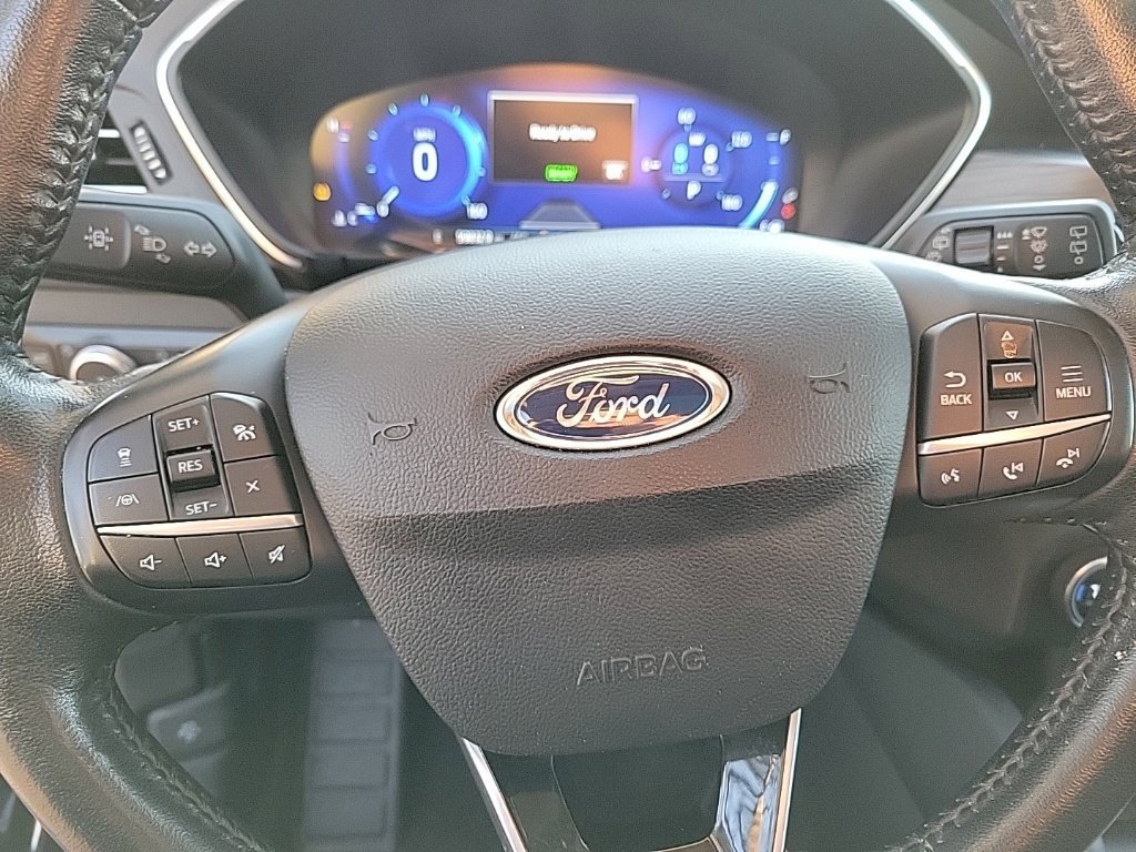 Used 2020 Ford Escape Titanium FWD image 11