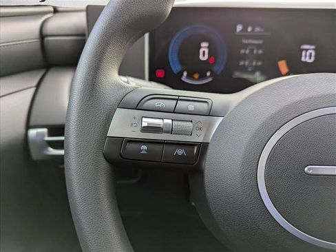 New 2026 Hyundai Tucson SE image 13