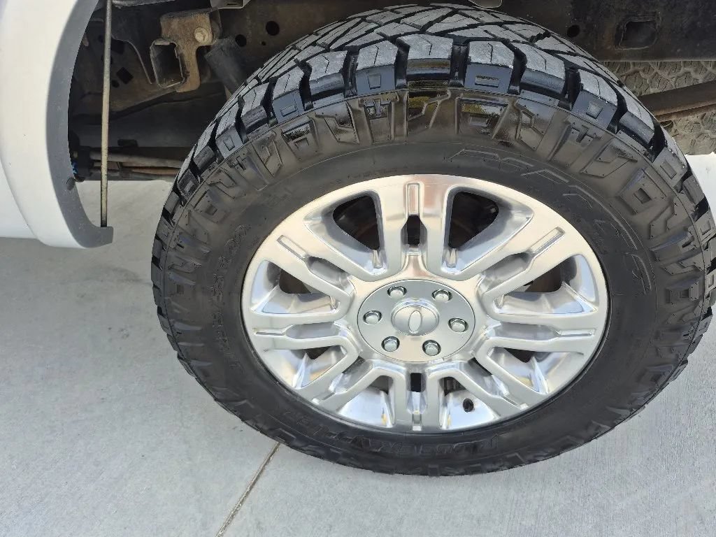 Used 2011 Ford F150 Platinum AWD/4WD image 13