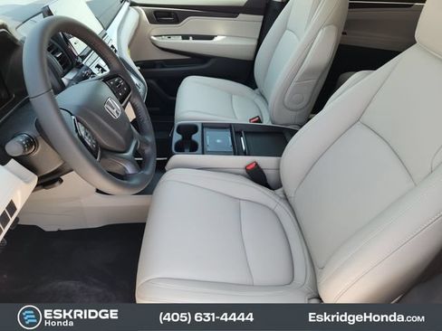New 2026 Honda Odyssey EX-L image 9