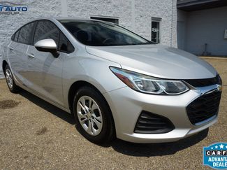Used 2019 Chevrolet Cruze LS FWD video 1