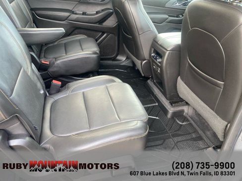 Used 2020 Chevrolet Traverse Premier AWD/4WD image 30