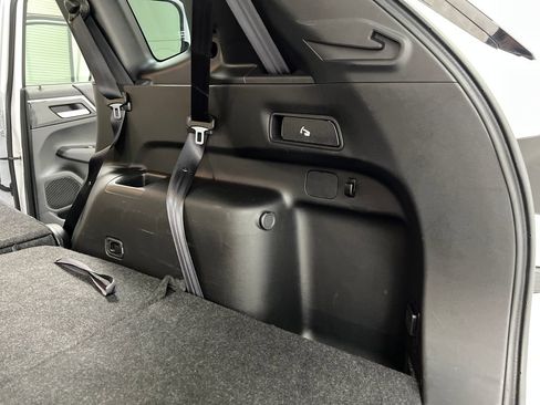 Used 2024 Mitsubishi Outlander SE AWD/4WD image 44