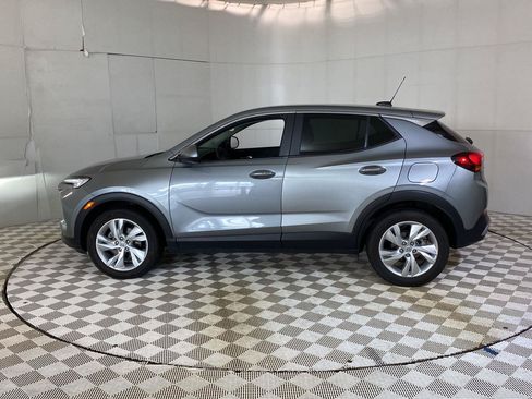 Used 2024 Buick Encore GX Preferred FWD image 32