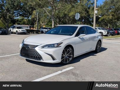 Used 2023 Lexus ES 350 w/ Premium Package