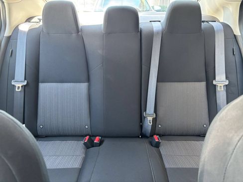 Used 2025 Nissan Sentra SV FWD image 31