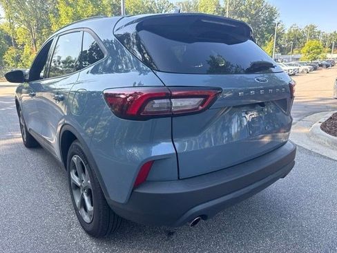 Used 2025 Ford Escape ST-Line FWD image 7