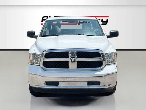 Used 2021 RAM 1500 Classic SLT RWD image 2