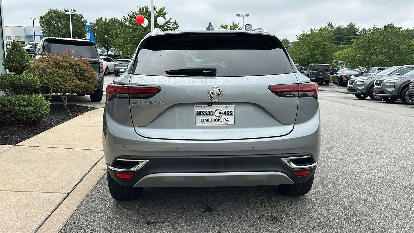 Used 2023 Buick Envision Essence AWD/4WD image 5
