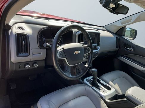 Used 2018 Chevrolet Colorado LT w/ Luxury Package, Chrome AWD/4WD image 2
