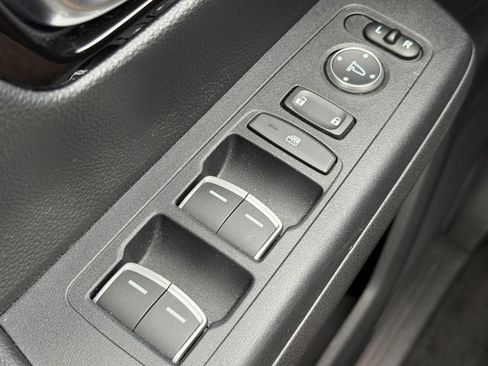 Used 2025 Honda CR-V Sport Touring image 23