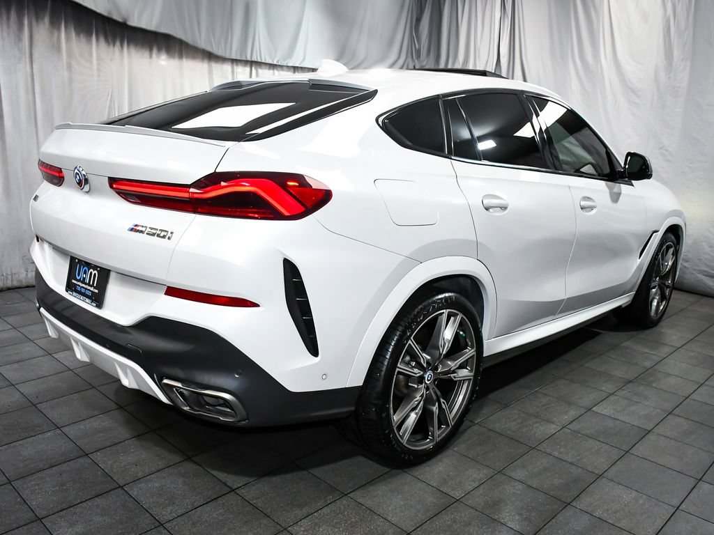 Used 2022 BMW X6 M50i w/ Executive Package AWD/4WD image 6