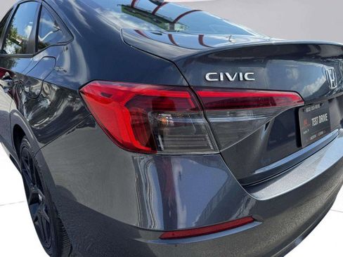 Used 2024 Honda Civic Sport image 14