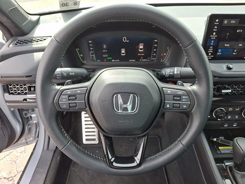 Certified 2025 Honda Accord Sport image 22