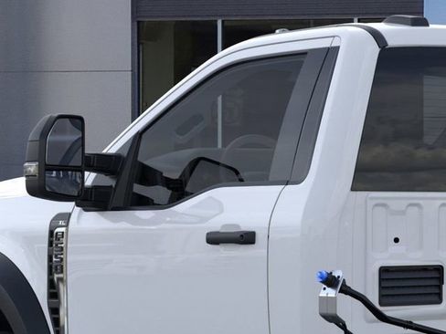 New 2026 Ford F550 4x4 Regular Cab Super Duty image 20