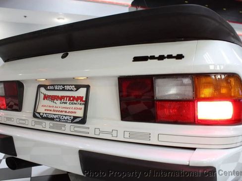 Used 1988 Porsche 944 Coupe image 8