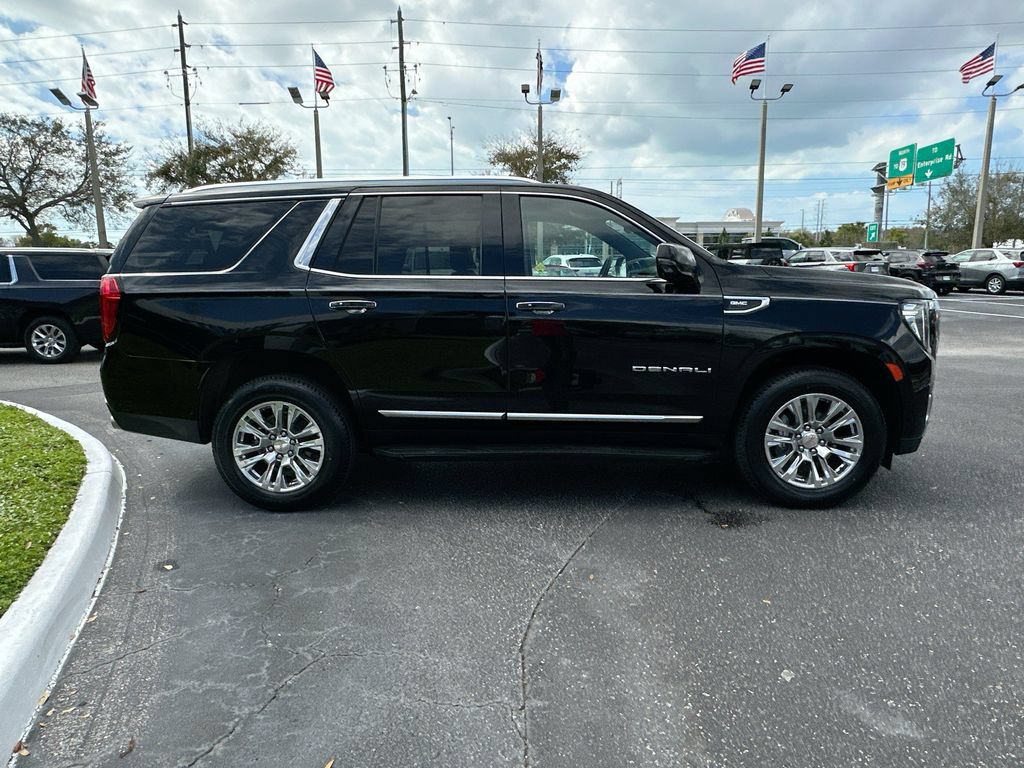 Used 2024 GMC Yukon Denali AWD/4WD image 4