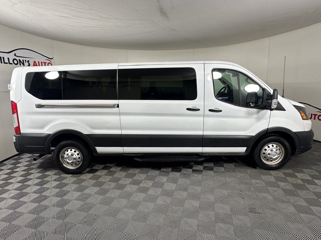 Used 2023 Ford Transit 350 XL AWD/4WD image 8