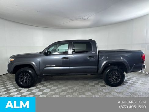 Used 2023 Toyota Tacoma SR5 AWD/4WD image 11