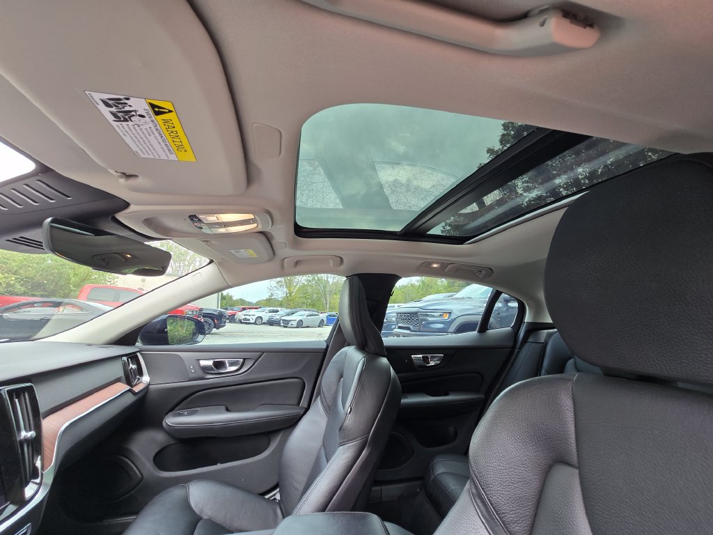 Used 2023 Volvo S60 B5 Plus FWD image 29