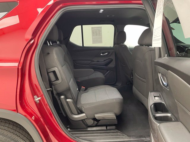 Used 2023 Chevrolet Traverse LT AWD/4WD image 17