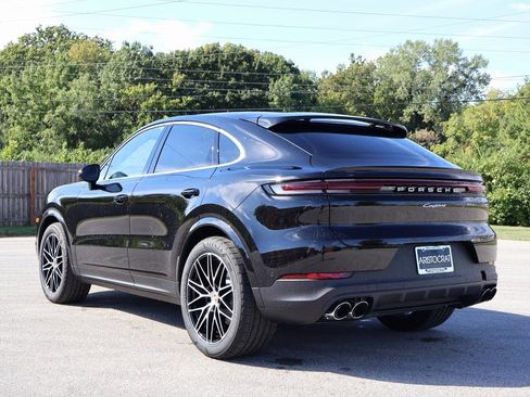 New 2026 Porsche Cayenne Coupe image 3