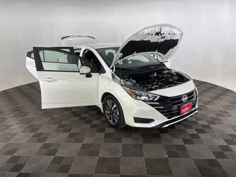 Certified 2025 Nissan Versa SV w/ Trunk Package FWD image 12