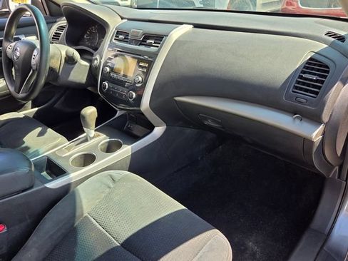Used 2015 Nissan Altima 2.5 S w/ Power Driver Seat Package FWD image 17