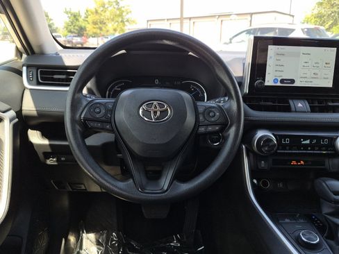 Certified 2025 Toyota RAV4 XLE AWD/4WD image 13