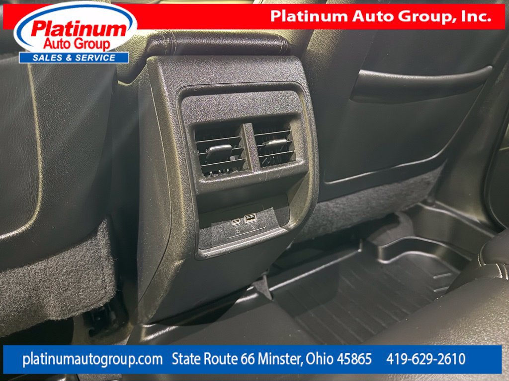 Used 2020 Cadillac XT4 Premium Luxury AWD/4WD image 30