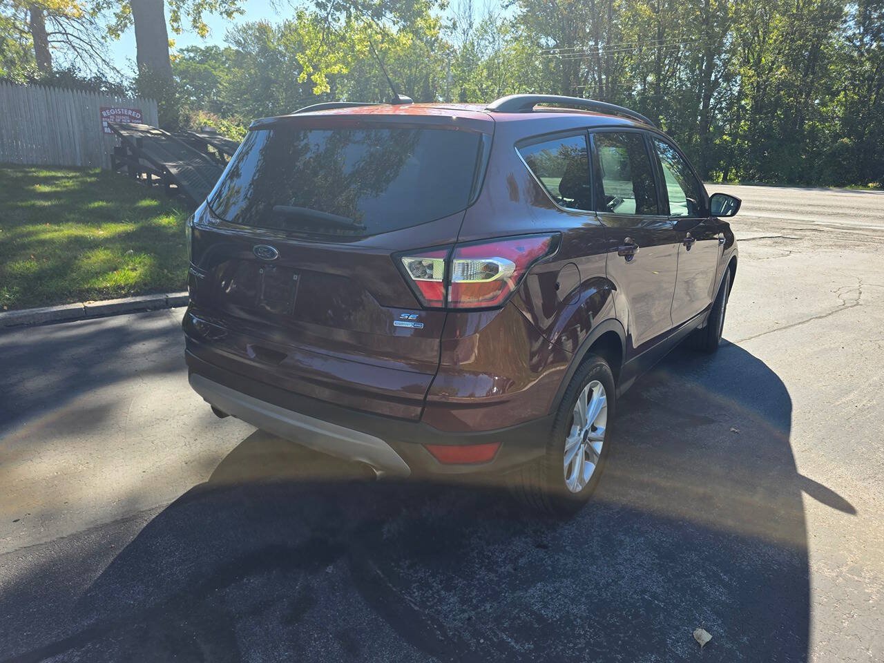 Used 2018 Ford Escape SE AWD/4WD image 5