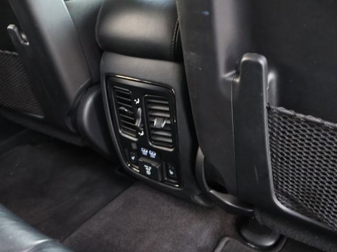 Used 2019 Jeep Grand Cherokee High Altitude image 14