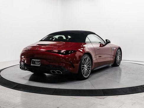 Used 2022 Mercedes-Benz SL 63 AMG 4MATIC image 34