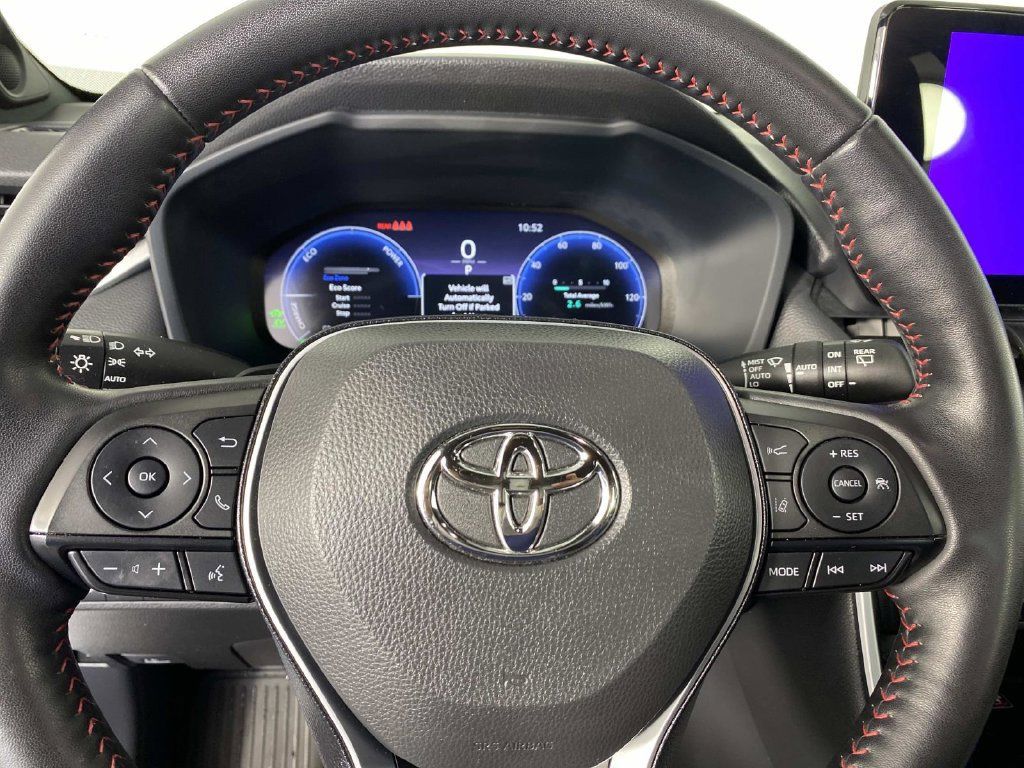 Used 2024 Toyota RAV4 XSE w/ Premium Package AWD/4WD image 17