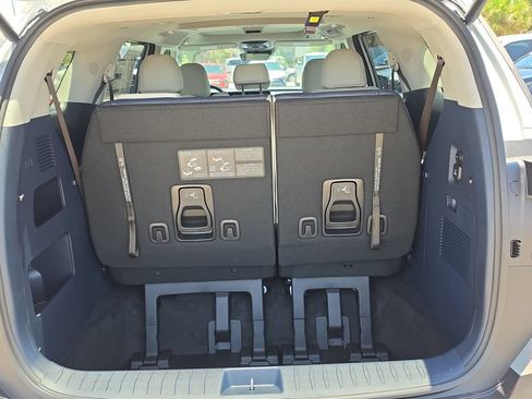 New 2026 Kia Carnival SX FWD image 10