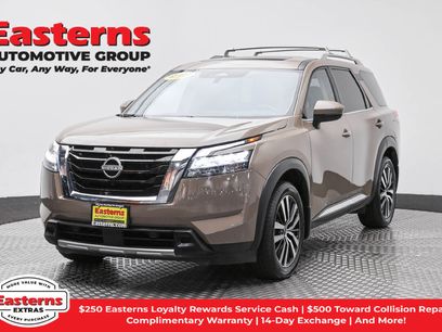 Used 2023 Nissan Pathfinder Platinum w/ Cargo Package