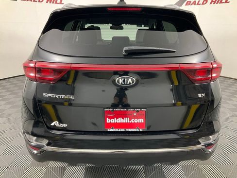 Used 2020 Kia Sportage EX image 5