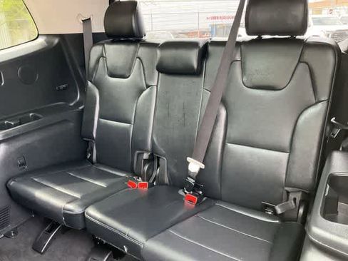 Used 2022 Kia Telluride SX w/ SX Prestige Package image 17