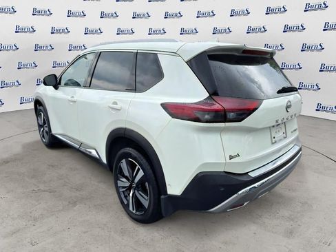 Used 2023 Nissan Rogue Platinum FWD image 5