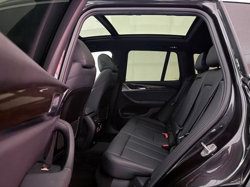 Used 2018 BMW X3 xDrive30i w/ Convenience Package image 22