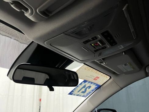 Certified 2021 Toyota RAV4 XLE Premium AWD/4WD image 23