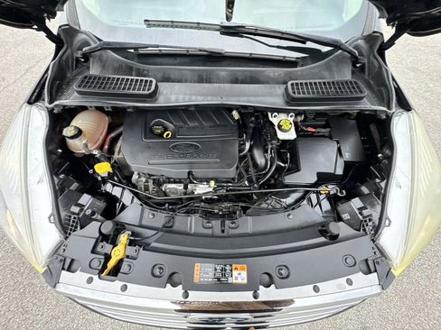 Used 2018 Ford Escape SEL image 18