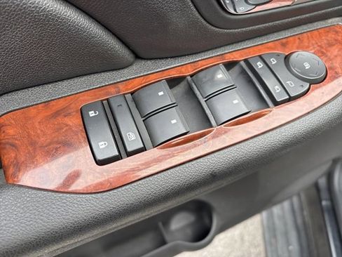 Used 2007 Chevrolet Avalanche LTZ w/ LTZ Preferred Equipment Group image 13