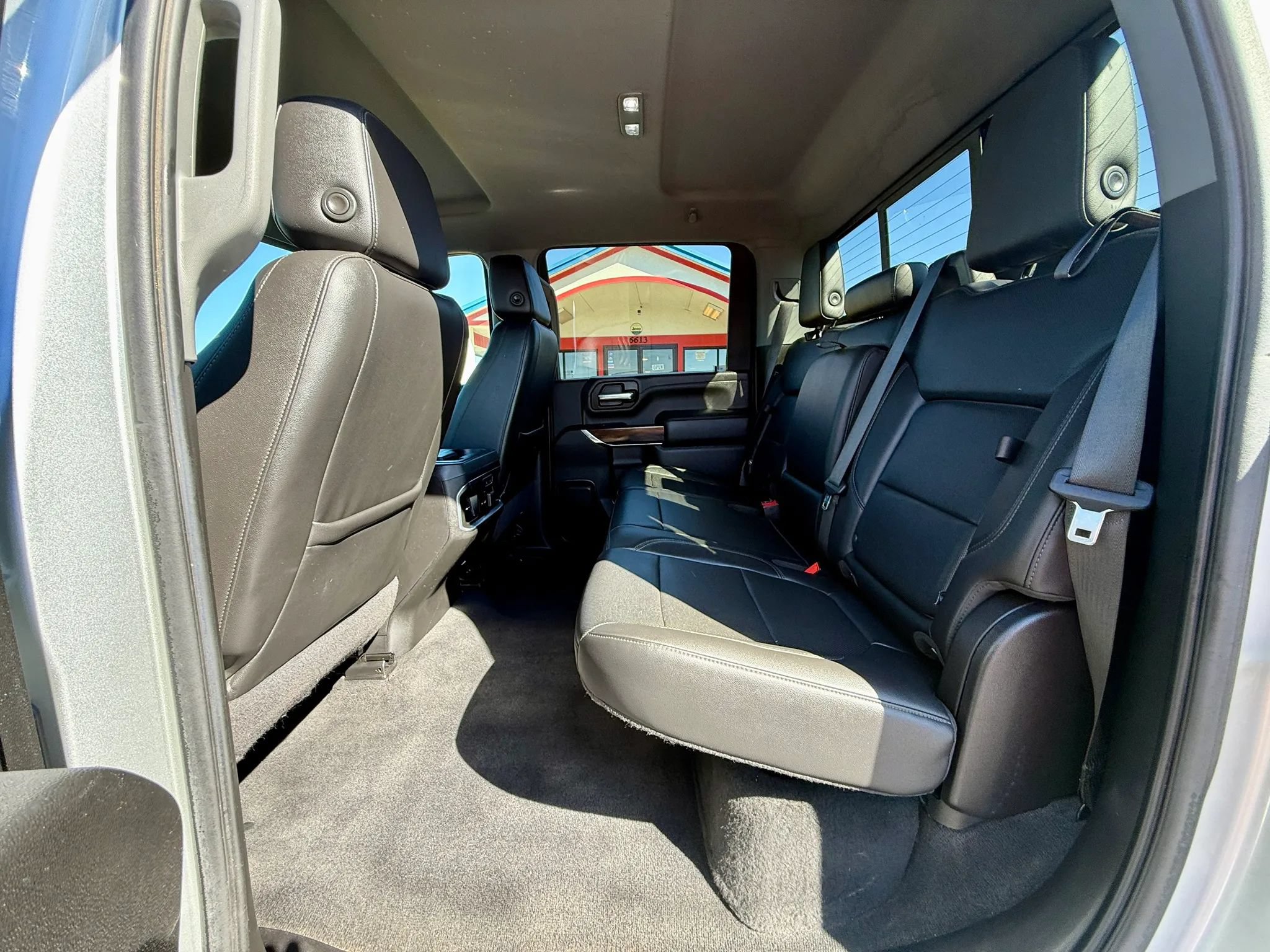 Used 2020 GMC Sierra 3500 SLT w/ Technology Package AWD/4WD image 14