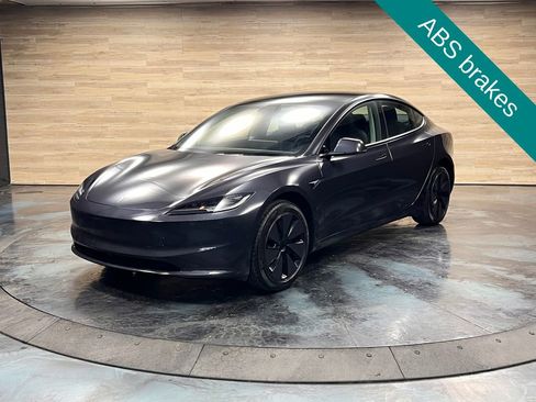 Used 2026 Tesla Model 3 image 5