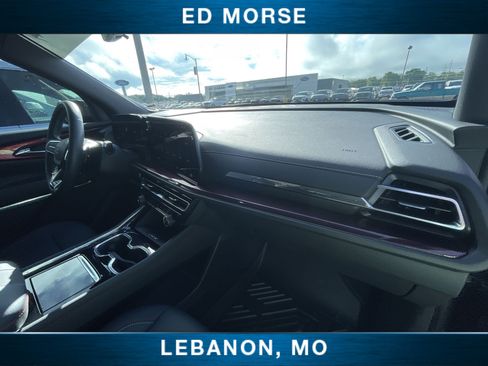 Used 2026 Chevrolet Traverse Z71 w/ Driver Confidence Package AWD/4WD image 27
