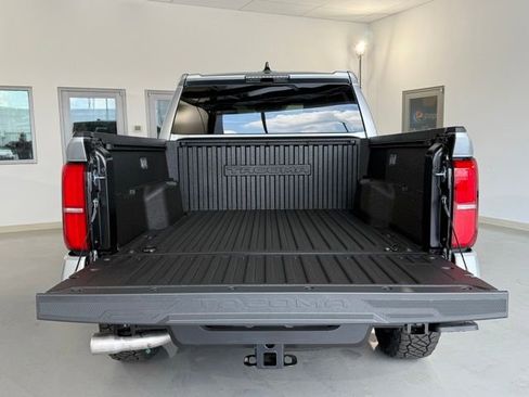New 2025 Toyota Tacoma TRD Sport image 11