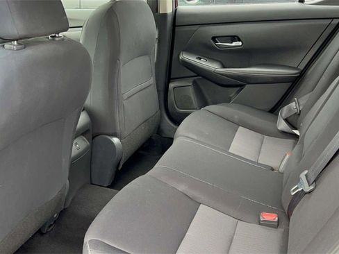 Certified 2021 Nissan Sentra SV image 30