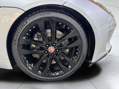 Used 2019 Jaguar F-TYPE Convertible RWD image 57