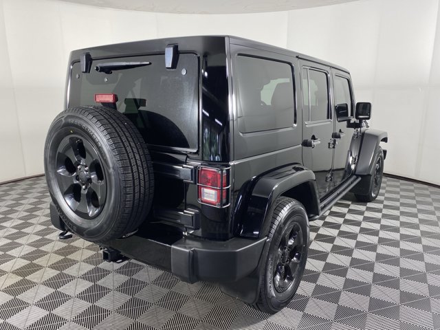 Used 2015 Jeep Wrangler Unlimited Sahara w/ Dual Top Group AWD/4WD image 6